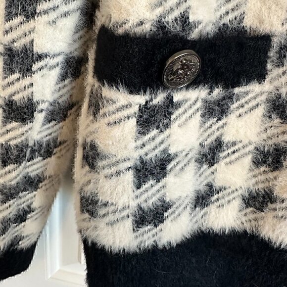 Cyrus SUPER SOFT women's sweater black and white with silver button detail XL - Picture 4 of 10